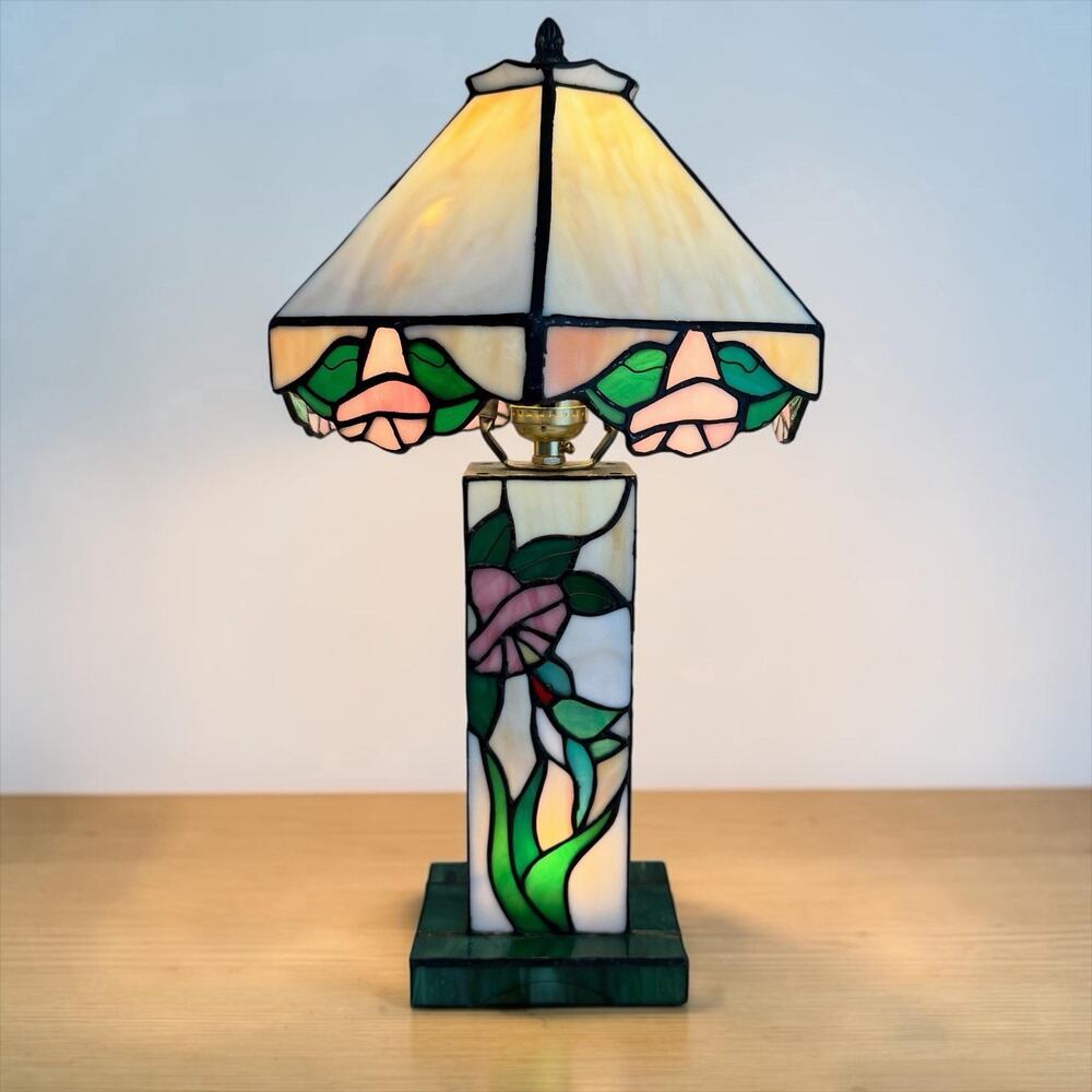 Art Nouveau Tiffany Style Flower Stained Glass Table Lamp 2 Bulb Nightlight 17”